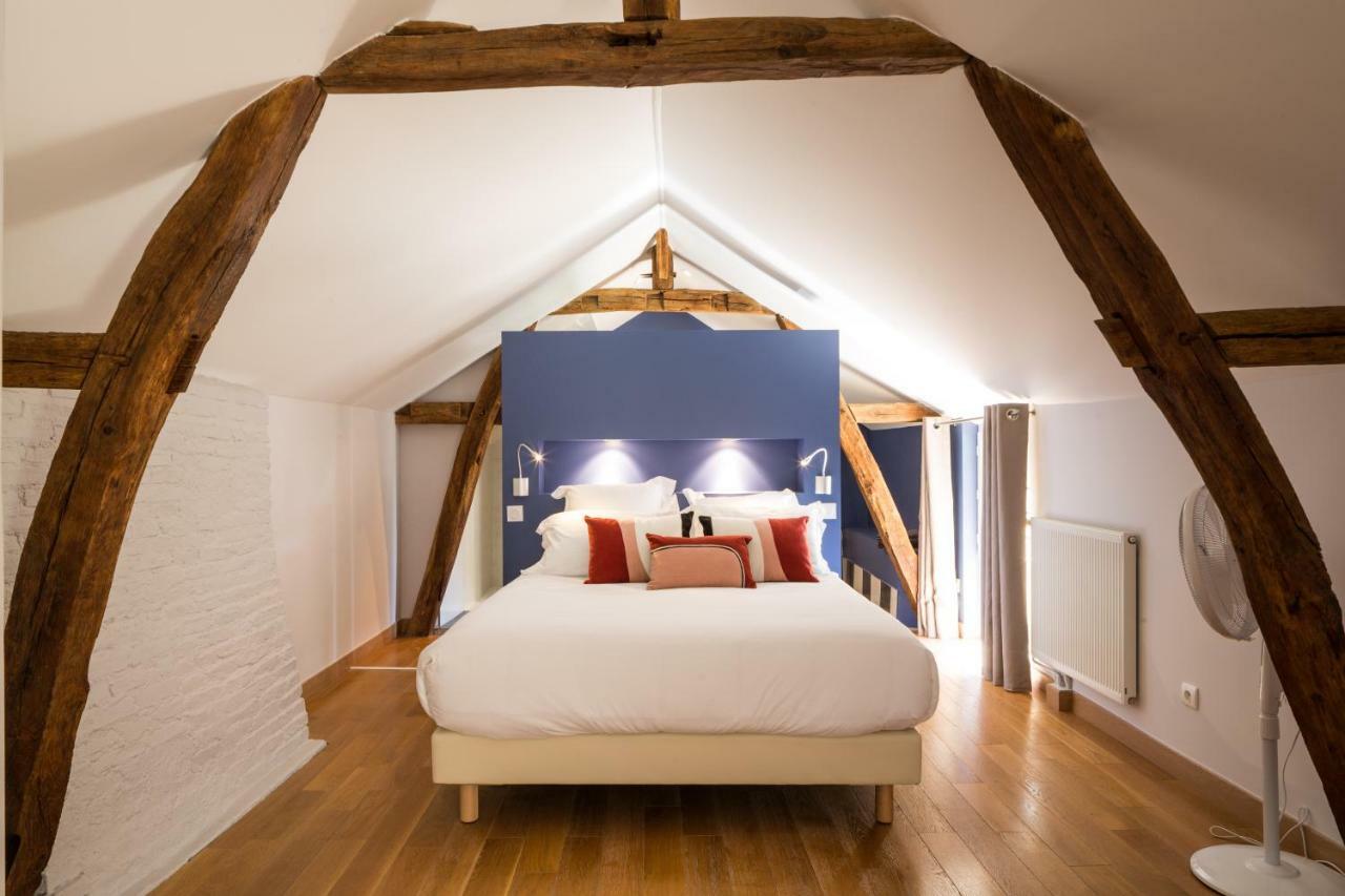 Bed and Breakfast La Vie Voyage Ланже Экстерьер фото
