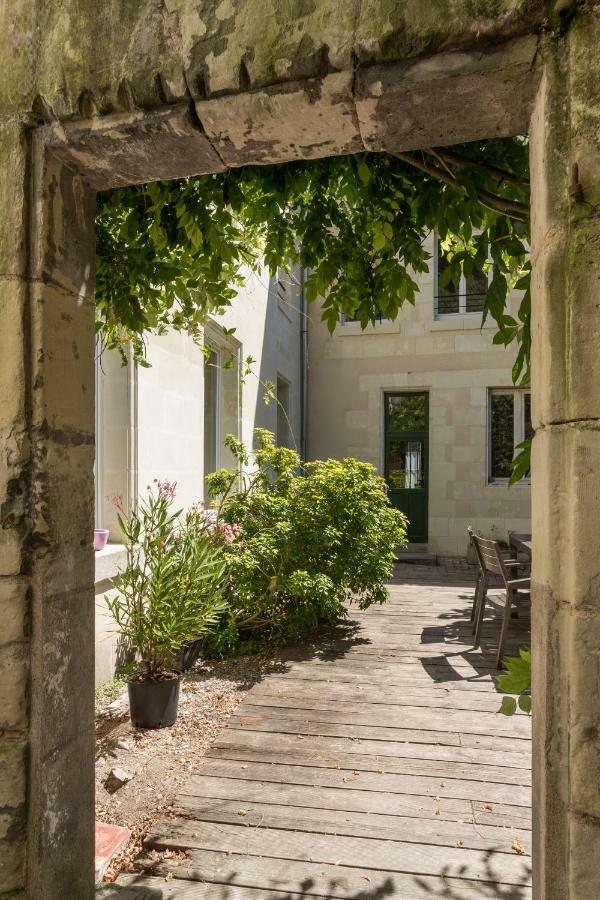 Bed and Breakfast La Vie Voyage Ланже Экстерьер фото